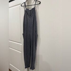 Sleeveless Jumpsuit with Pockets